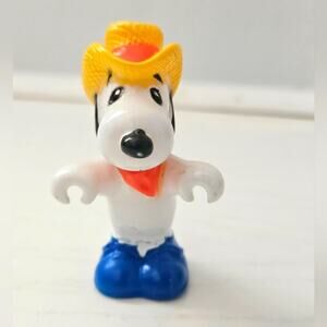 Peanuts Vintage‎ Snoopy Dog Yellow Cowboy Farmer Hat 1966 United Feat Syndicate